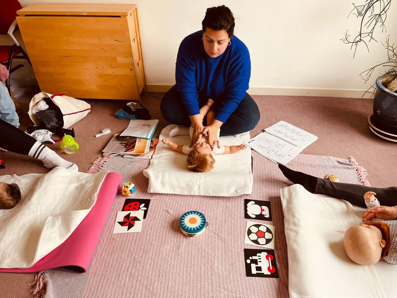 Group infant massage workshop session